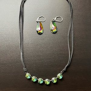 AUTHENTIC Sabika Digitized 6-stone necklace